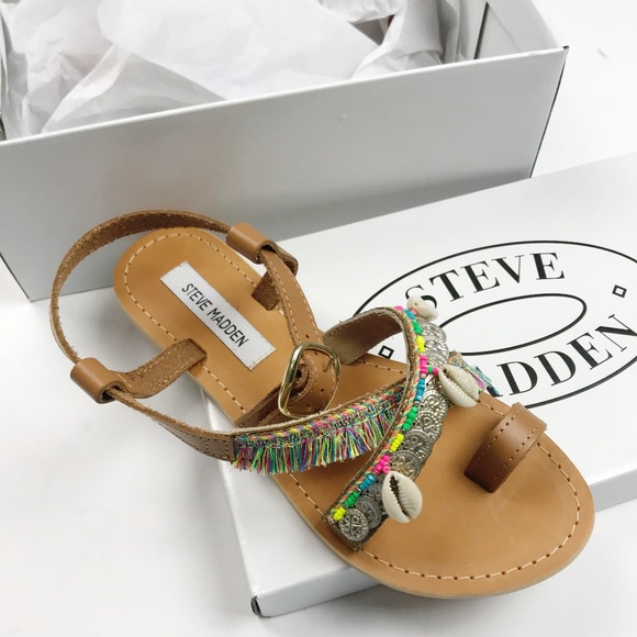 steve madden shell sandals